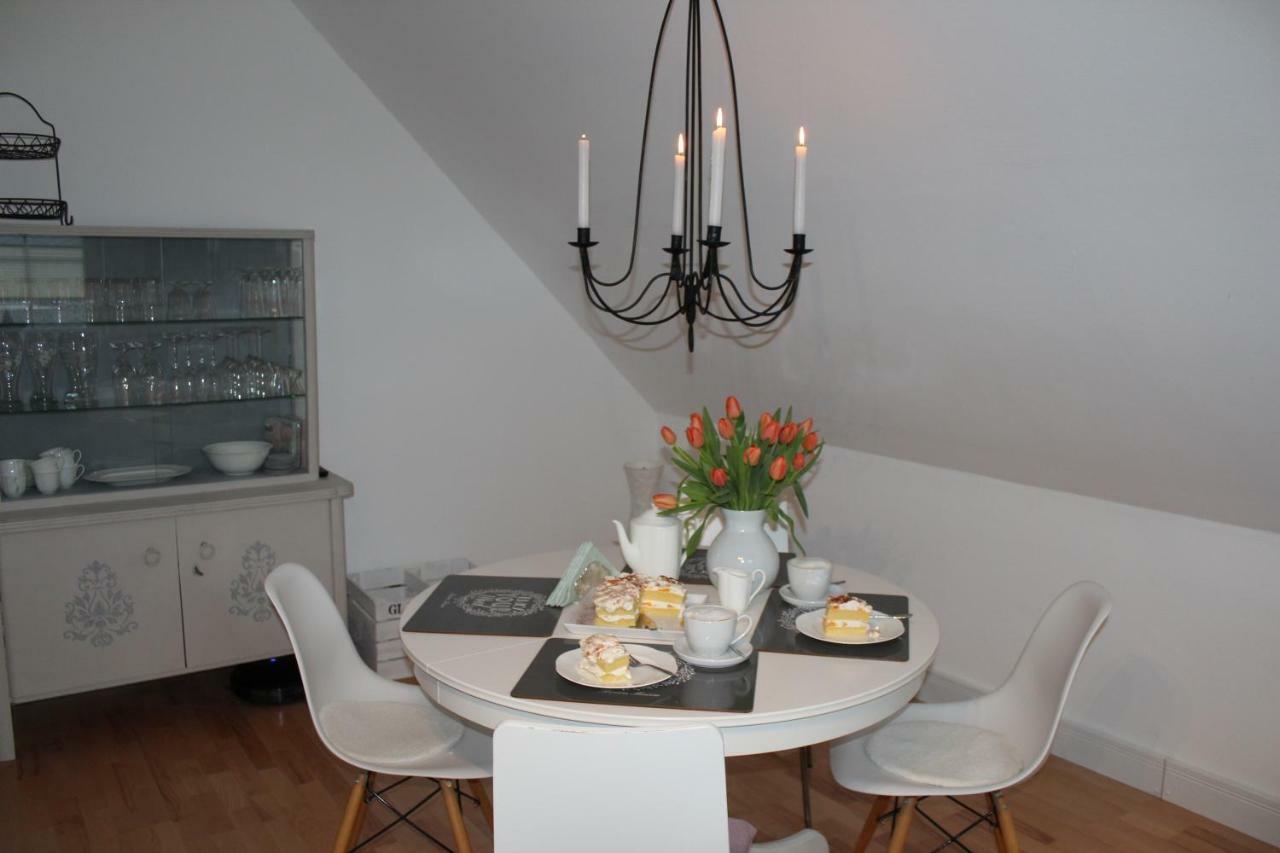 Ferienwohnung Im Tuermchen Oberfell 외부 사진